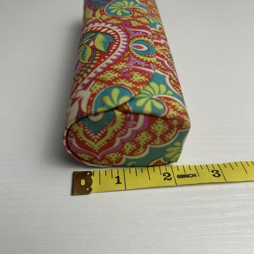 Vera Bradley Eye Glass Case PAISLEY IN PARADISE Magnetic Closure Sunglasses
